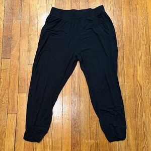 Quince Black Lounge Pants
